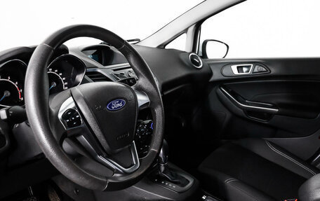 Ford Fiesta, 2016 год, 939 405 рублей, 9 фотография