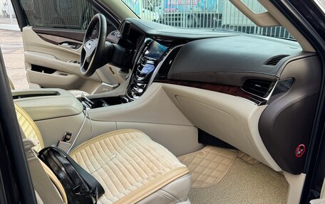 Cadillac Escalade IV, 2015 год, 4 150 000 рублей, 11 фотография
