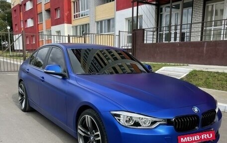 BMW 3 серия, 2017 год, 1 900 000 рублей, 6 фотография