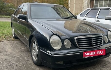 Mercedes-Benz E-Класс, 2001 год, 500 000 рублей, 7 фотография