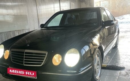 Mercedes-Benz E-Класс, 2001 год, 500 000 рублей, 5 фотография