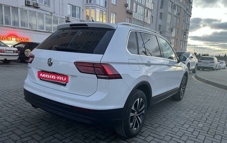 Volkswagen Tiguan II, 2019 год, 2 700 000 рублей, 4 фотография