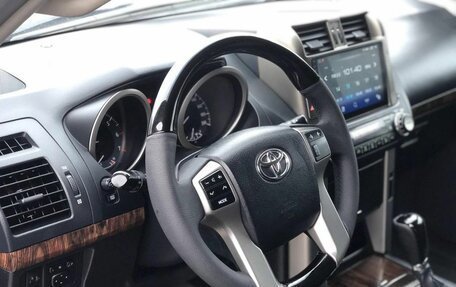 Toyota Land Cruiser Prado 150 рестайлинг 2, 2012 год, 3 257 000 рублей, 13 фотография