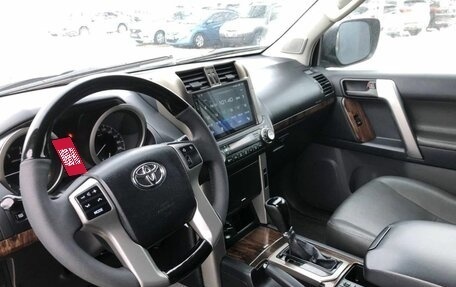 Toyota Land Cruiser Prado 150 рестайлинг 2, 2012 год, 3 257 000 рублей, 12 фотография