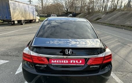 Honda Accord IX рестайлинг, 2013 год, 1 750 000 рублей, 6 фотография
