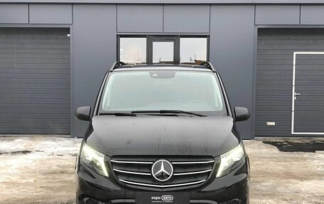 Mercedes-Benz Vito, 2023 год, 8 750 000 рублей, 2 фотография