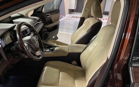 Lexus RX IV рестайлинг, 2016 год, 3 879 000 рублей, 9 фотография