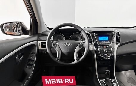 Hyundai i30 II рестайлинг, 2012 год, 980 000 рублей, 10 фотография