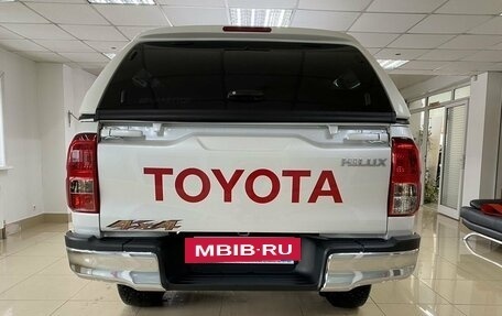 Toyota Hilux VIII, 2023 год, 4 950 000 рублей, 5 фотография