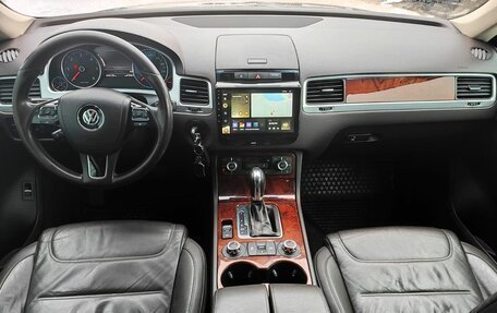 Volkswagen Touareg III, 2013 год, 2 340 000 рублей, 9 фотография