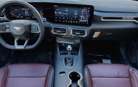 Ford Mustang, 2024 год, 6 900 000 рублей, 8 фотография