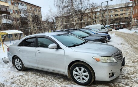 Toyota Camry, 2011 год, 1 450 000 рублей, 5 фотография