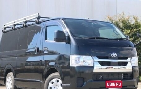 Toyota HiAce H200, 2021 год, 2 380 000 рублей, 5 фотография