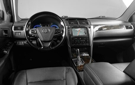 Toyota Camry, 2016 год, 2 499 000 рублей, 6 фотография