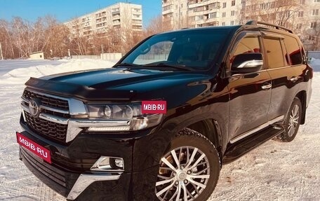 Toyota Land Cruiser 200, 2020 год, 10 670 000 рублей, 18 фотография