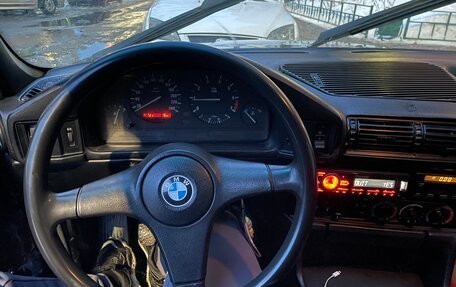 BMW 5 серия, 1990 год, 390 000 рублей, 6 фотография