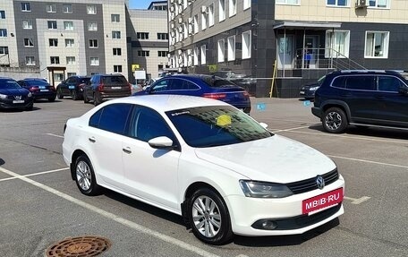 Volkswagen Jetta VI, 2013 год, 1 119 000 рублей, 3 фотография