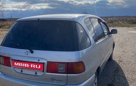 Toyota Ipsum II, 1996 год, 460 000 рублей, 3 фотография