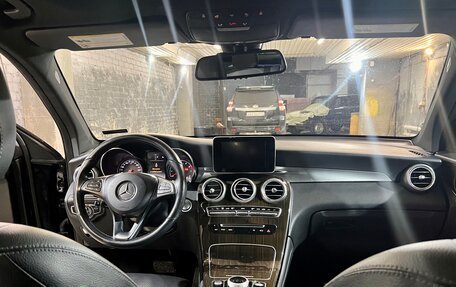 Mercedes-Benz GLC, 2019 год, 3 150 000 рублей, 14 фотография