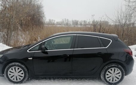 Opel Astra J, 2011 год, 750 000 рублей, 9 фотография
