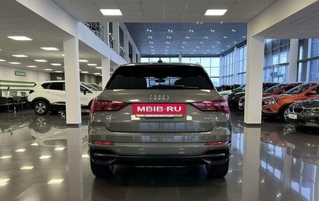 Audi Q3, 2019 год, 3 945 000 рублей, 4 фотография