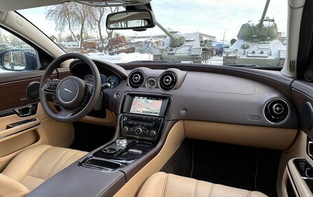 Jaguar XJ IV (X351), 2014 год, 2 890 000 рублей, 25 фотография