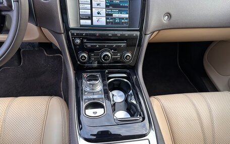Jaguar XJ IV (X351), 2014 год, 2 890 000 рублей, 32 фотография