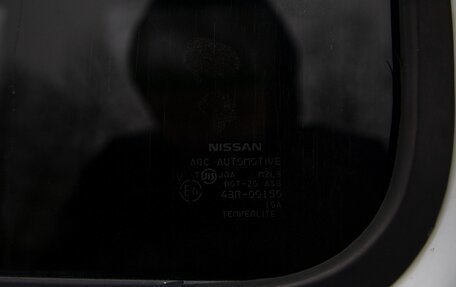 Nissan NP300, 2010 год, 1 350 000 рублей, 4 фотография