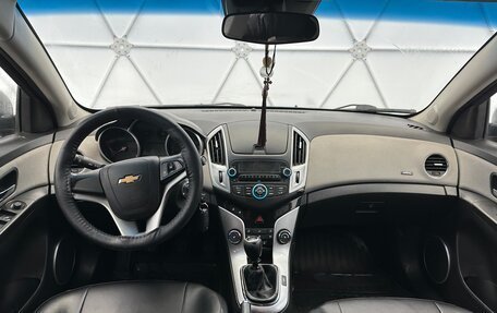 Chevrolet Cruze II, 2013 год, 827 000 рублей, 9 фотография