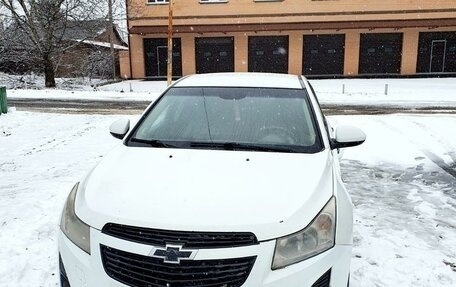 Chevrolet Cruze II, 2013 год, 700 000 рублей, 2 фотография