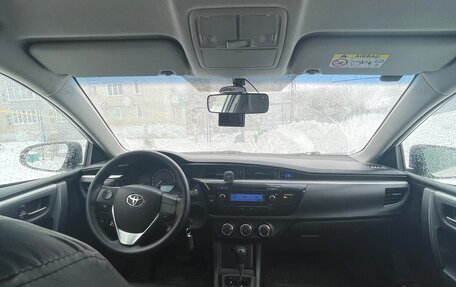 Toyota Corolla, 2014 год, 1 400 000 рублей, 7 фотография