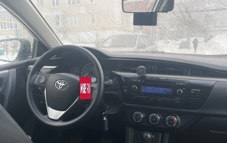 Toyota Corolla, 2014 год, 1 400 000 рублей, 6 фотография