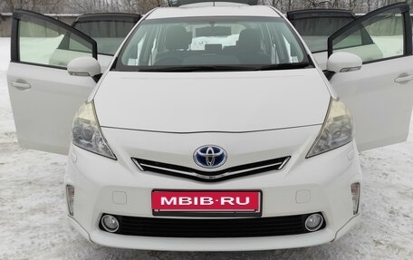 Toyota Prius Alpha I (ZVW40/41), 2012 год, 1 300 000 рублей, 2 фотография