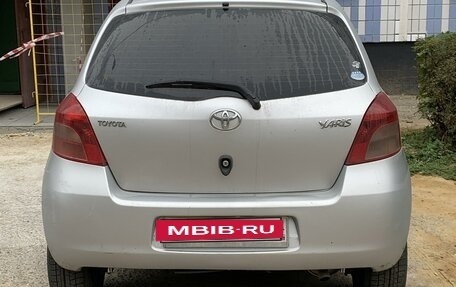 Toyota Yaris III рестайлинг, 2008 год, 580 000 рублей, 3 фотография