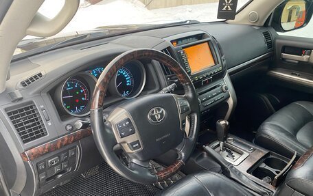 Toyota Land Cruiser 200, 2011 год, 3 575 000 рублей, 7 фотография