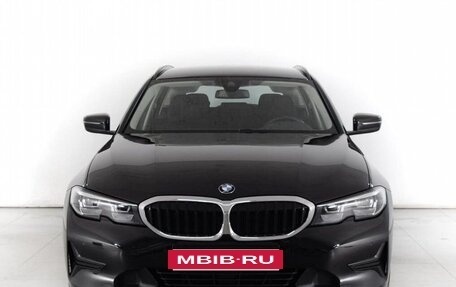 BMW 3 серия, 2019 год, 2 970 000 рублей, 2 фотография