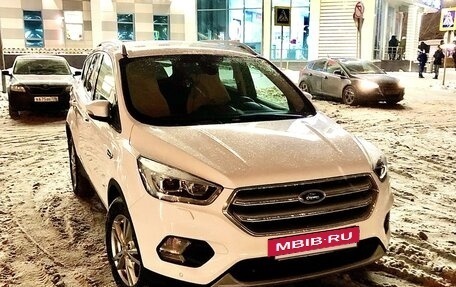 Ford Kuga III, 2017 год, 1 800 000 рублей, 2 фотография