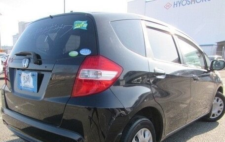 Honda Fit III, 2013 год, 750 000 рублей, 4 фотография