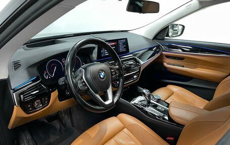 BMW 6 серия, 2018 год, 4 989 000 рублей, 15 фотография