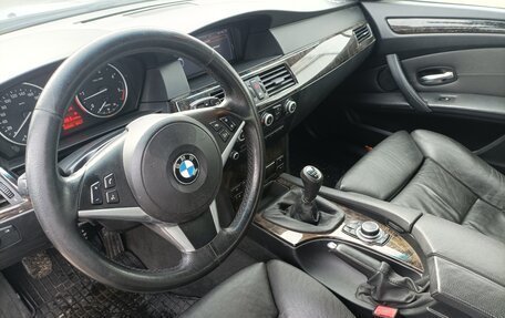 BMW 5 серия, 2009 год, 1 740 000 рублей, 13 фотография
