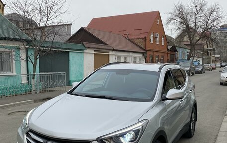 Hyundai Santa Fe III рестайлинг, 2016 год, 2 500 000 рублей, 1 фотография