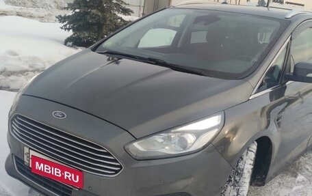 Ford S-MAX II, 2018 год, 2 150 000 рублей, 2 фотография