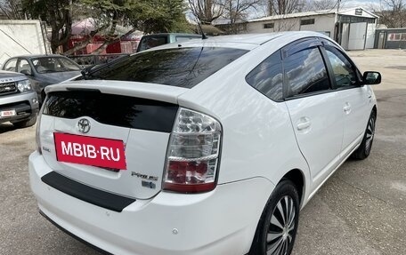 Toyota Prius, 2008 год, 997 000 рублей, 4 фотография