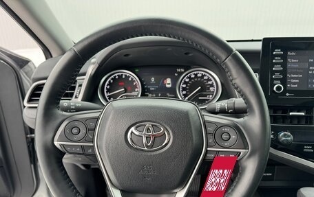 Toyota Camry, 2022 год, 3 350 000 рублей, 12 фотография