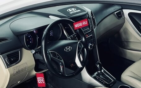 Hyundai i30 II рестайлинг, 2015 год, 1 255 000 рублей, 10 фотография