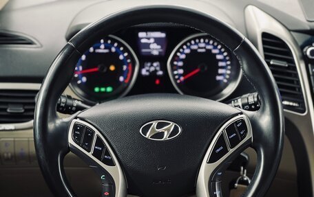 Hyundai i30 II рестайлинг, 2015 год, 1 255 000 рублей, 14 фотография