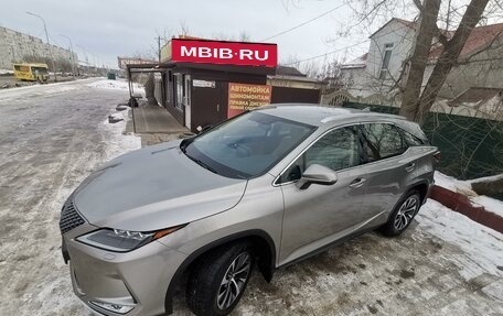 Lexus RX IV рестайлинг, 2019 год, 6 350 000 рублей, 6 фотография