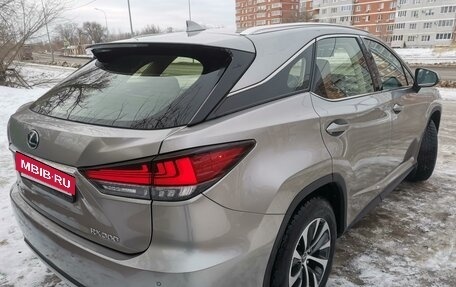 Lexus RX IV рестайлинг, 2019 год, 6 350 000 рублей, 9 фотография