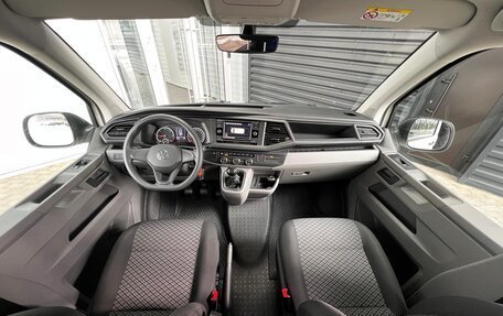 Volkswagen Caravelle T6 рестайлинг, 2021 год, 4 749 000 рублей, 13 фотография