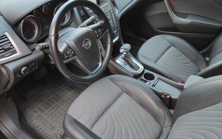 Opel Astra J, 2013 год, 1 070 000 рублей, 8 фотография